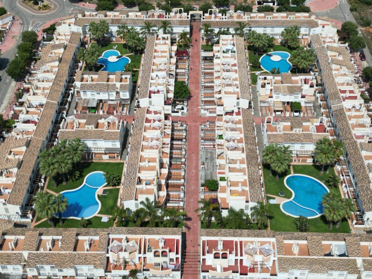 Alcossebre Casa Adosada Con Piscina Y Dos Terrazas מראה חיצוני תמונה